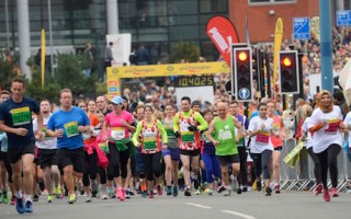 Great-Birmingham-Run-2015-running-injuries-Patellofemoral-Pain-Syndrome