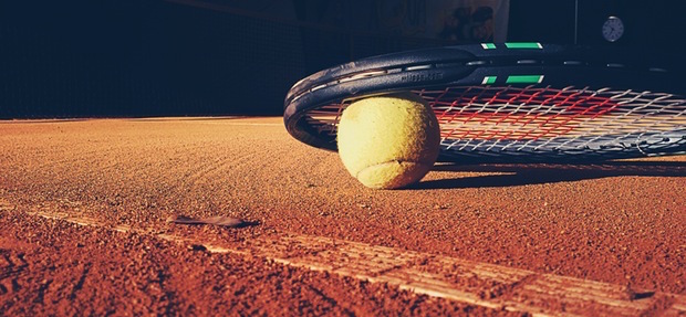 tennis-elbow-sun-ball-tennis-court